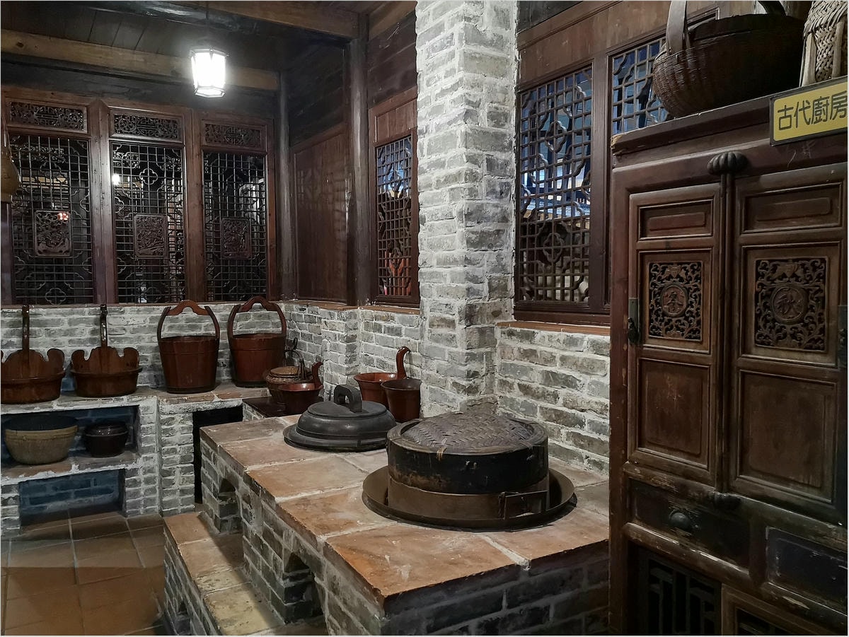 20250314-ugezl