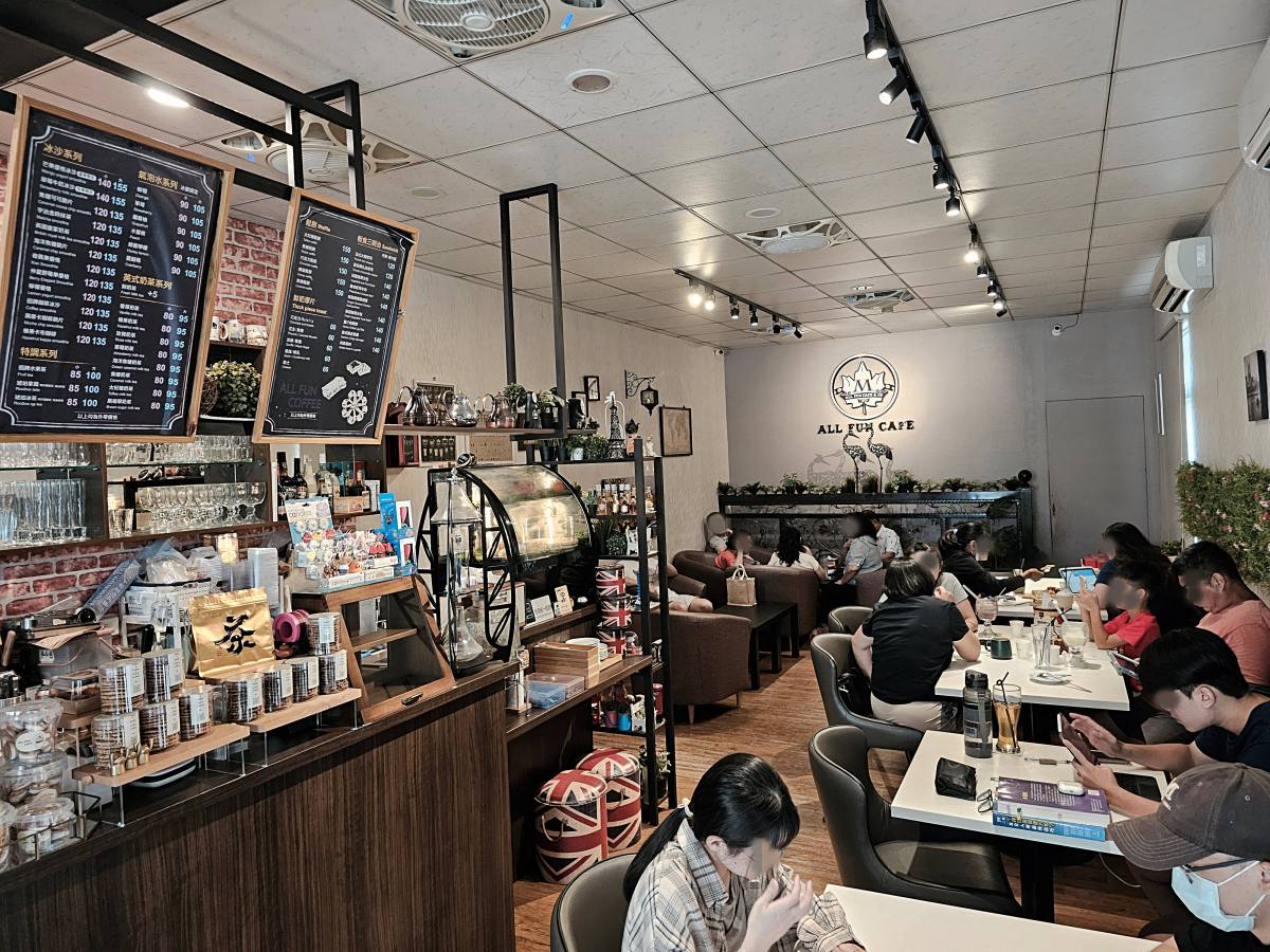 【阿蓮美食】ALL FUN CAFE 歐楓咖啡:在地人咖啡甜點續命的口袋名單!除了咖啡,還有「超實在」的輕食點心你不能錯過! - 第3張圖 【阿蓮美食】ALL FUN CAFE 歐楓咖啡:在地人咖啡甜點續命的口袋名單!除了咖啡,還有「超實在」的輕食點心你不能錯過!
