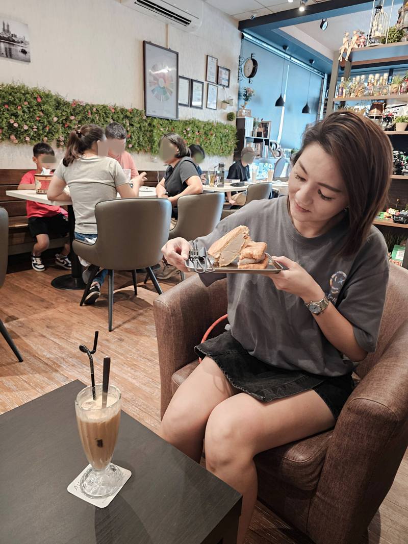 【阿蓮美食】ALL FUN CAFE 歐楓咖啡:在地人咖啡甜點續命的口袋名單!除了咖啡,還有「超實在」的輕食點心你不能錯過! - 第10張圖 【阿蓮美食】ALL FUN CAFE 歐楓咖啡:在地人咖啡甜點續命的口袋名單!除了咖啡,還有「超實在」的輕食點心你不能錯過!