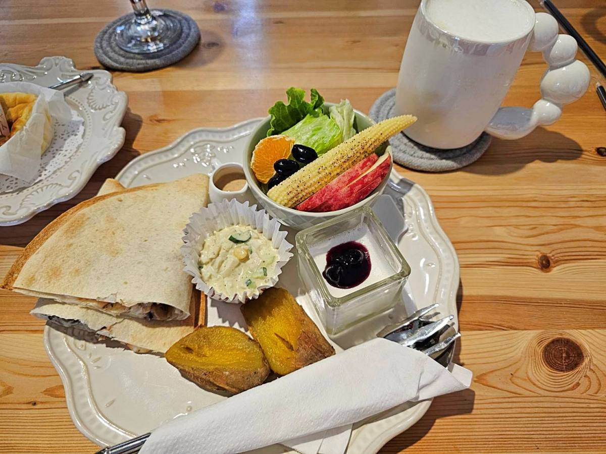 【屏東新園天森咖啡】可達鴨陪你玩!在地人「秘密花園」:低消100元、一週只開4天! - 第14張圖 【屏東新園天森咖啡】可達鴨陪你玩!在地人「秘密花園」:低消100元、一週只開4天!