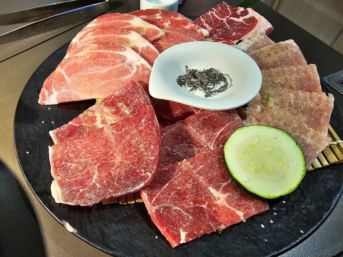 【高雄燒肉】伊気燒肉：超值套餐只要298元起!平價也能爽爽吃肉!小資族的燒肉天堂，這個價格沒話說!