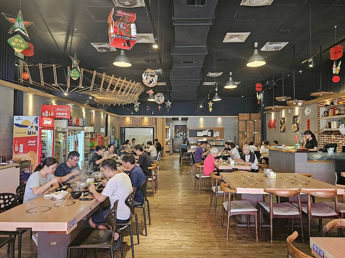 【台南美食】久久家常菜熱炒乾鍋~這間乾鍋太絕了!平價熱炒與宵夜的靈魂歸宿! - 第6張圖 【台南美食】久久家常菜熱炒乾鍋~這間乾鍋太絕了!平價熱炒與宵夜的靈魂歸宿!