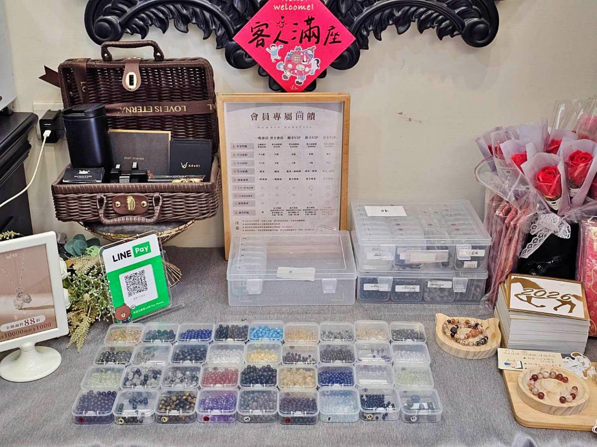【高雄戒指DIY推薦】AdoSi銀戀文直旗艦店.打造獨一無二的戒指!款式、流程、環境全紀錄! - 第8張圖 【高雄戒指DIY推薦】AdoSi銀戀文直旗艦店.打造獨一無二的戒指!款式、流程、環境全紀錄!