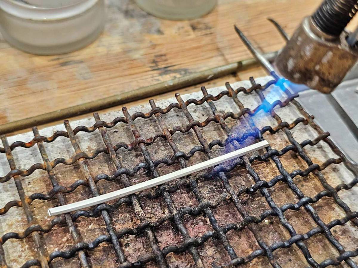 【高雄戒指DIY推薦】AdoSi銀戀文直旗艦店.打造獨一無二的戒指!款式、流程、環境全紀錄! - 第16張圖 【高雄戒指DIY推薦】AdoSi銀戀文直旗艦店.打造獨一無二的戒指!款式、流程、環境全紀錄!